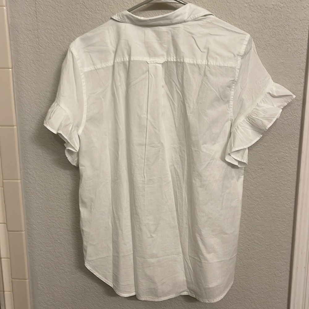 J. crew white. Ruffle sleeve button down - Picture 3 of 3